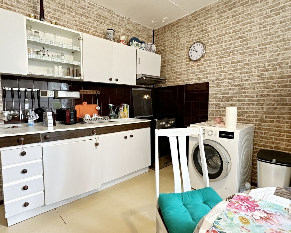 Veľký 3-izbový byt v Radvani